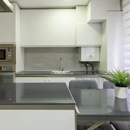 شقة Ah King Size Vut5461as